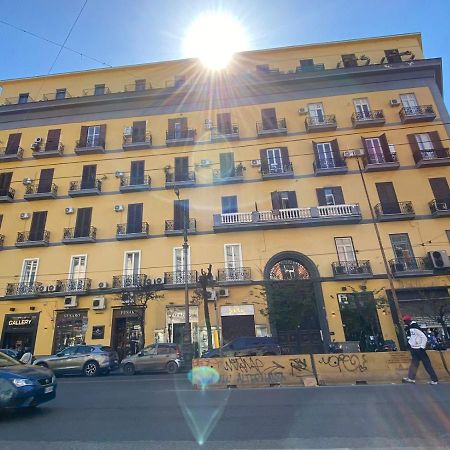 Spiderrooms Неаполь Экстерьер фото