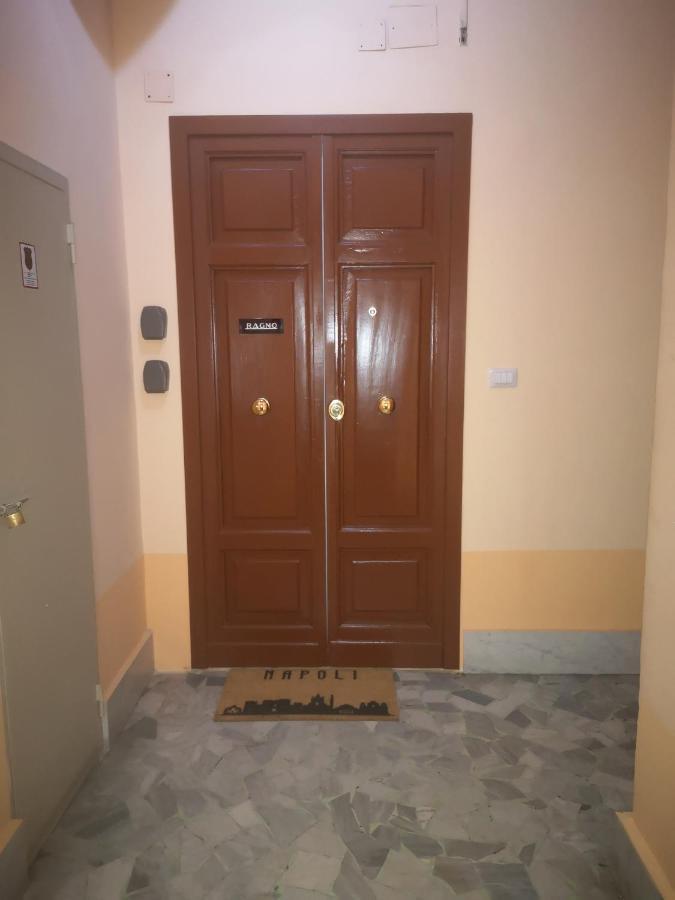 Spiderrooms Неаполь Экстерьер фото