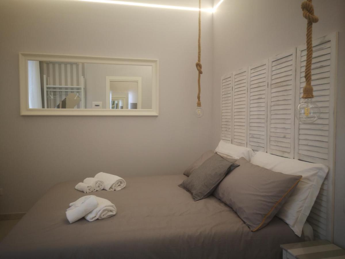 Spiderrooms Неаполь Экстерьер фото